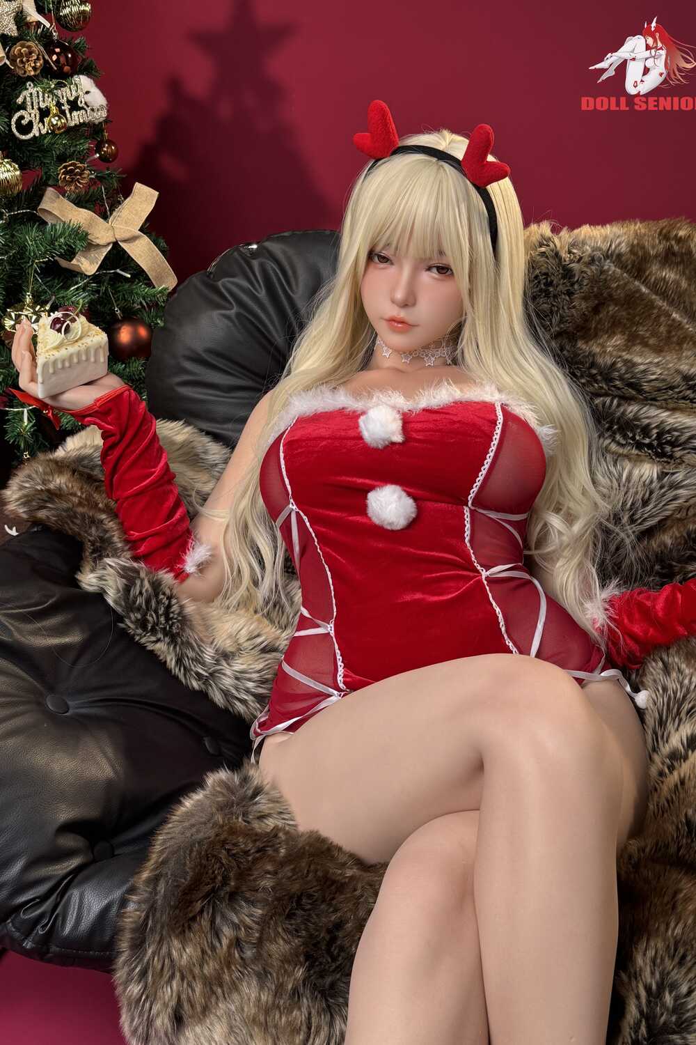 Adult silicone/TPE doll product image used for local research preview